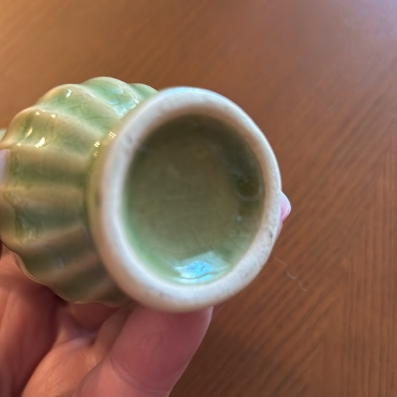 Set of 2 Vintage Stangl 1930s’ Mini-Vase Ribbed Olive Green Mini Pitchers - Picture 7 of 9